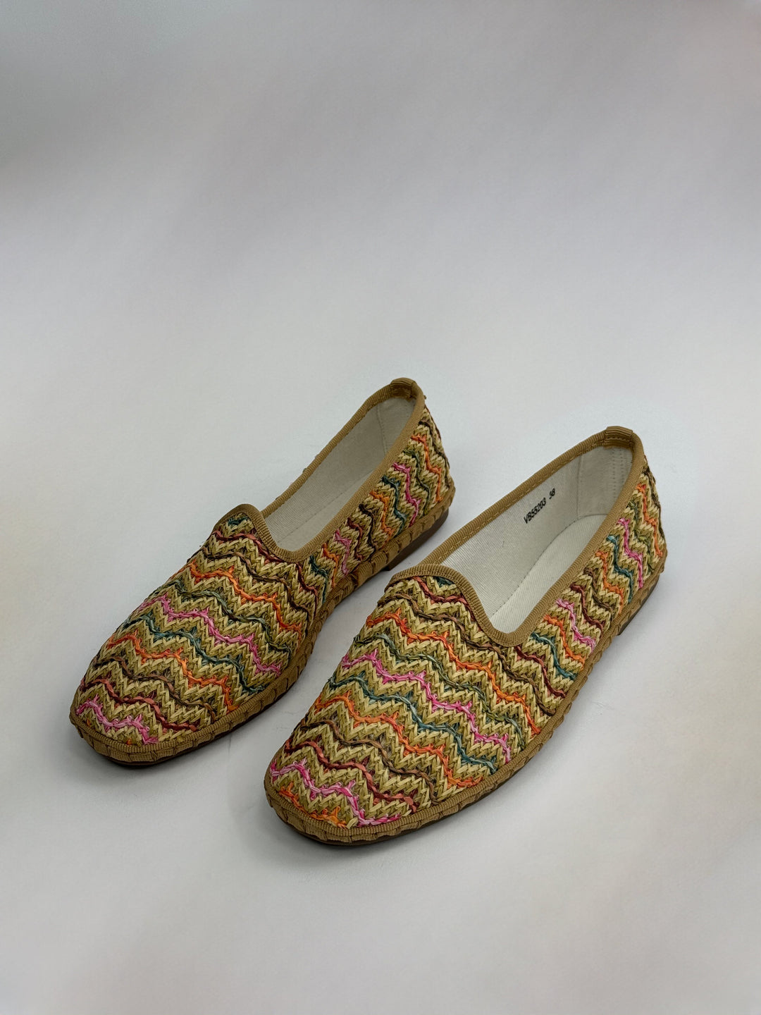 Friulane in colorful canvas