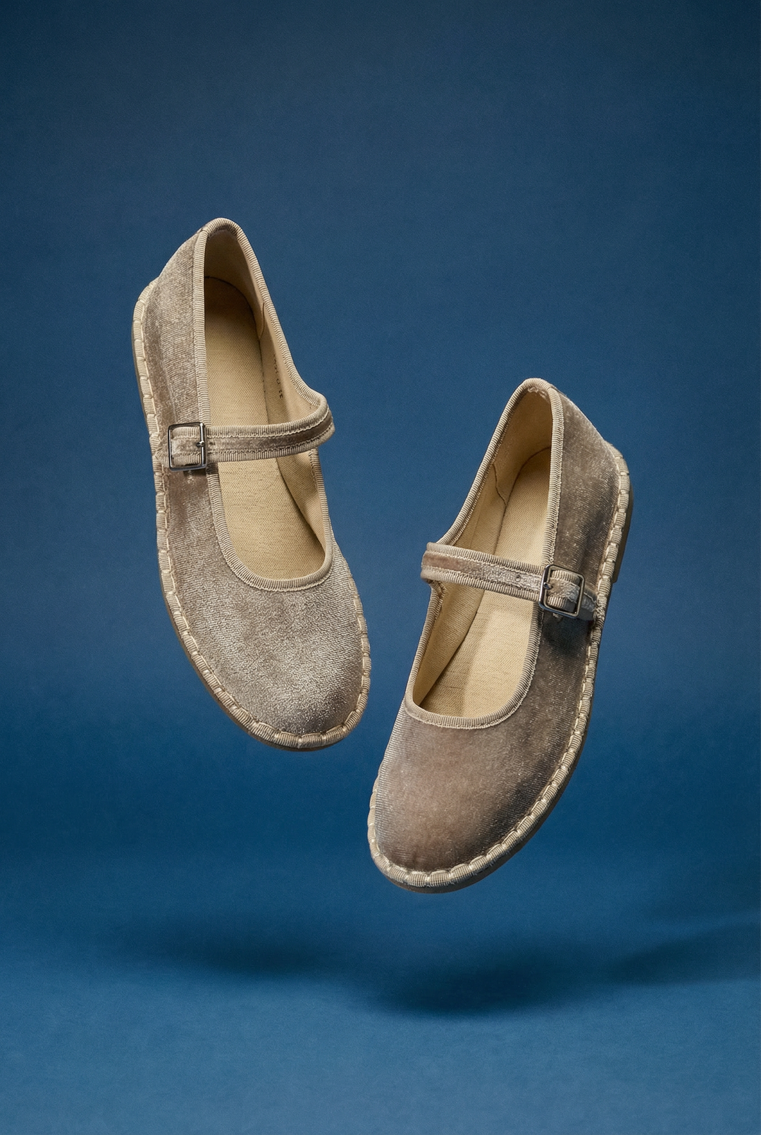 Friulian shoes with laces
