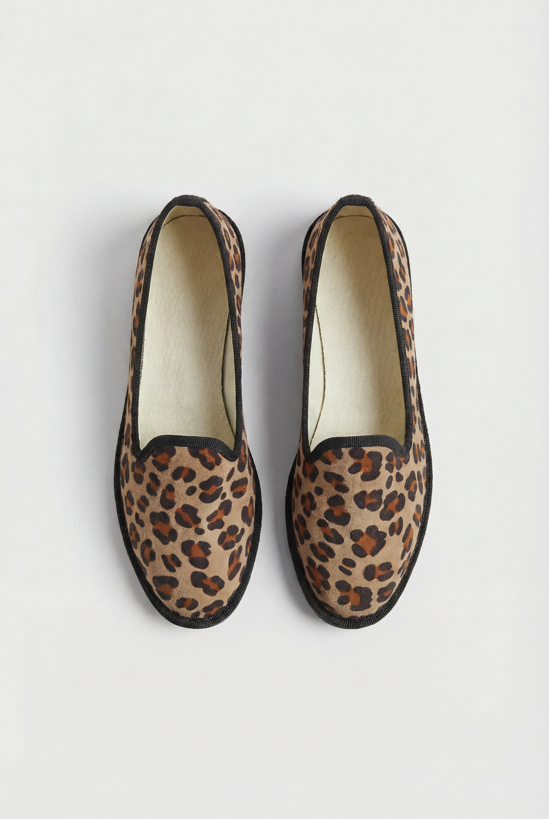 Friulan slippers in animal-print velvet