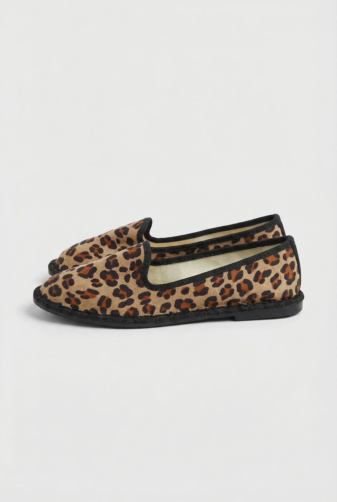 Friulan slippers in animal-print velvet