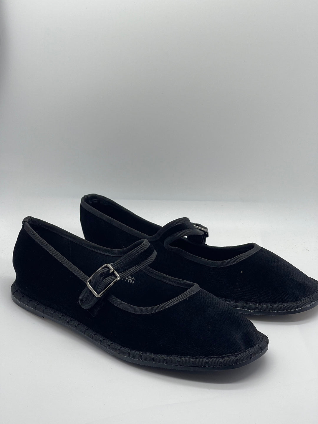 Friulian shoes with laces