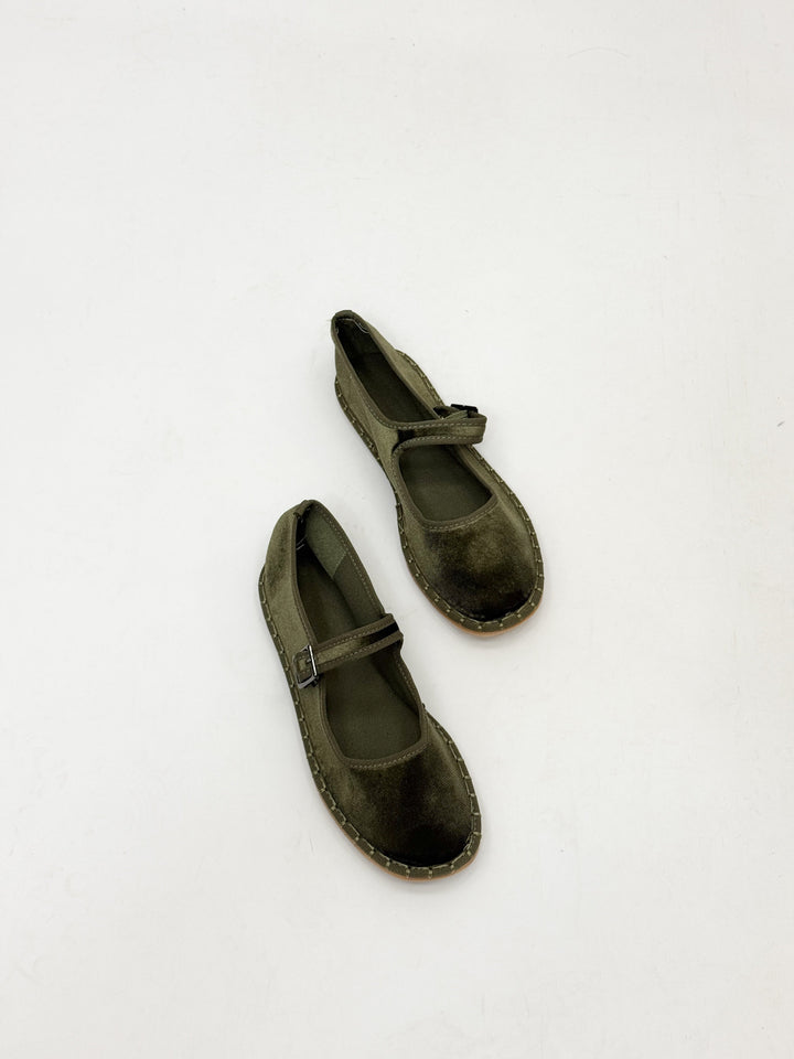 Friulian shoes with laces