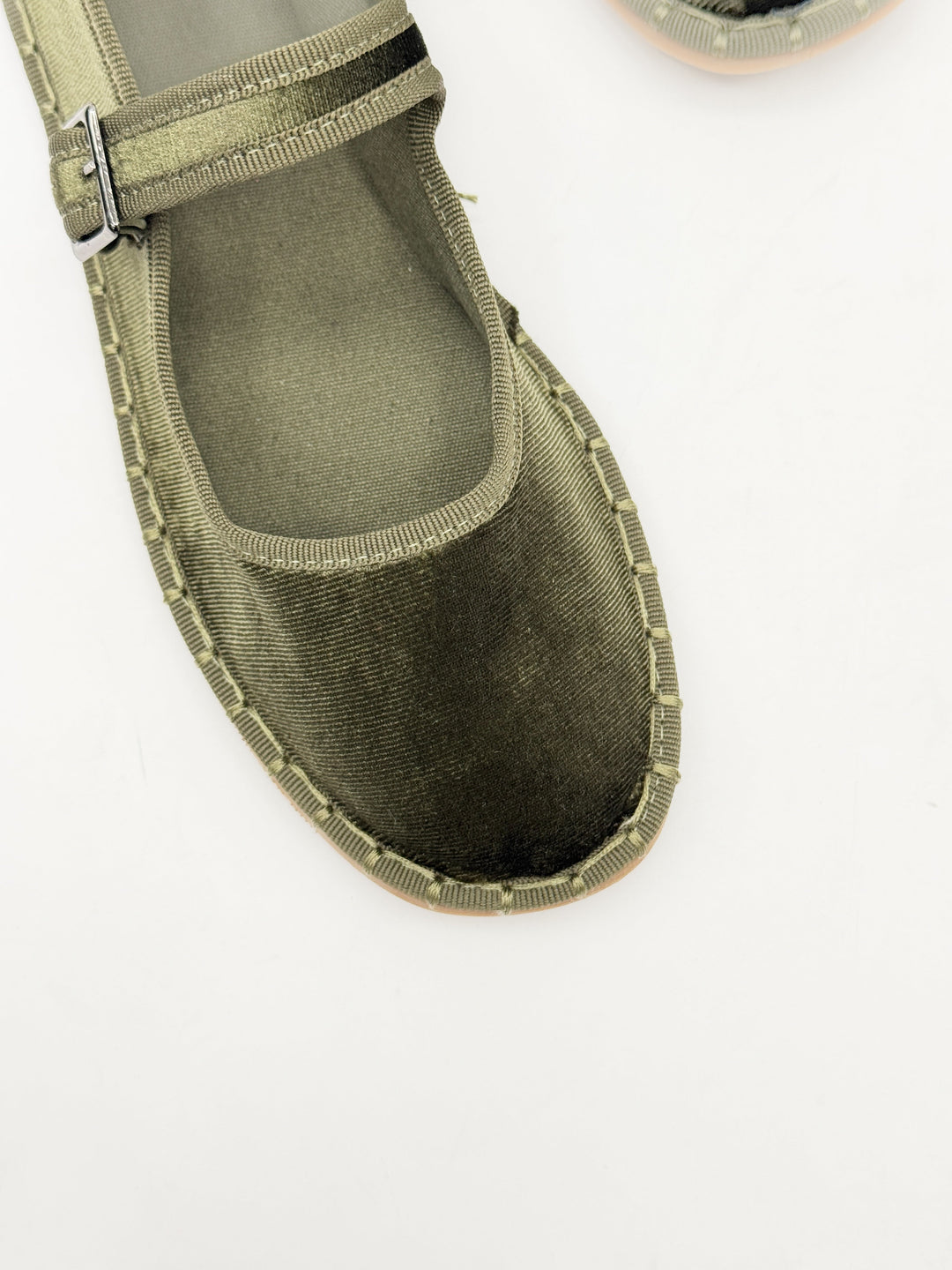 Friulian shoes with laces