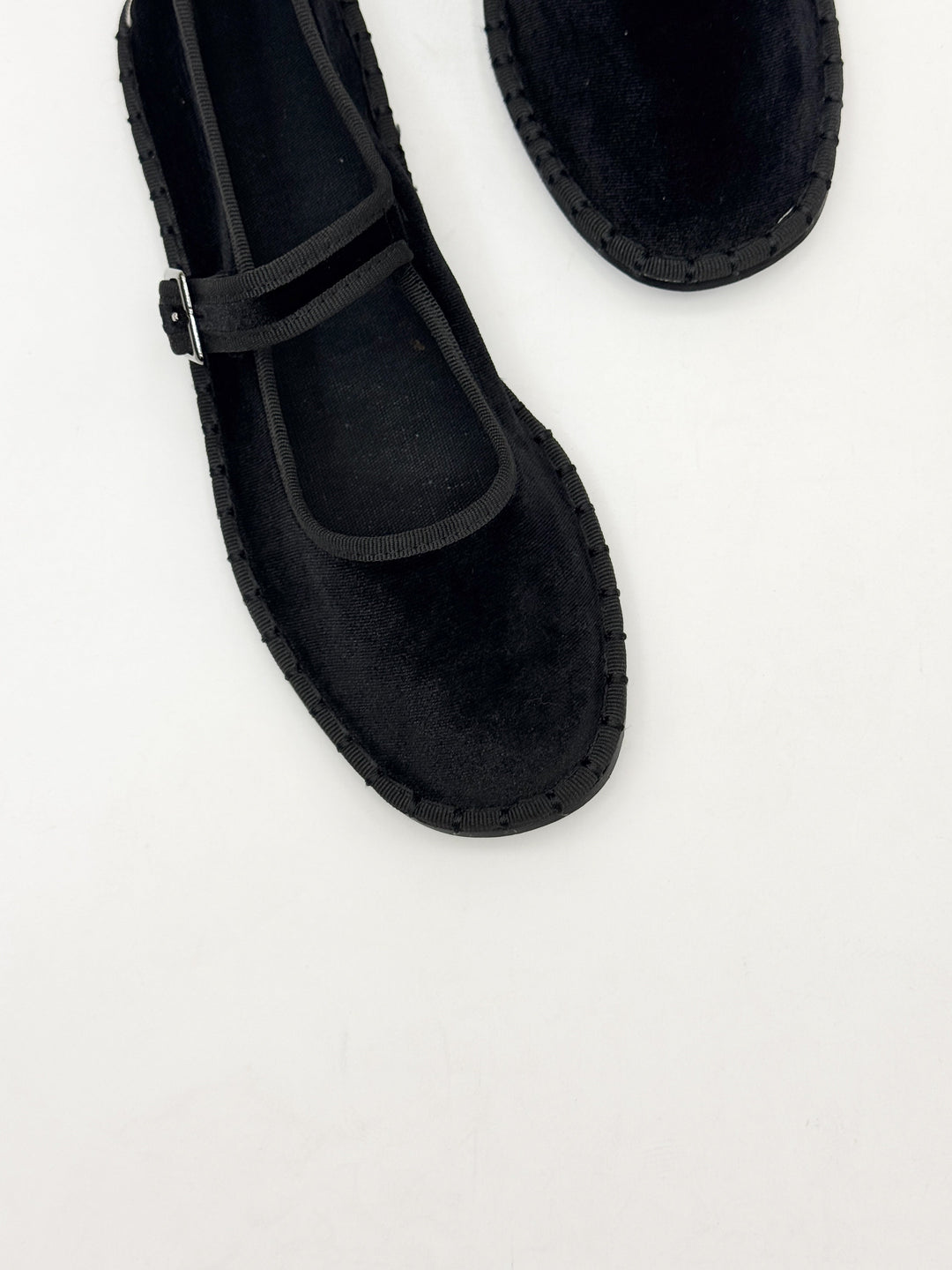 Friulian shoes with laces