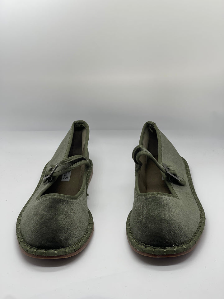 Friulian shoes with laces
