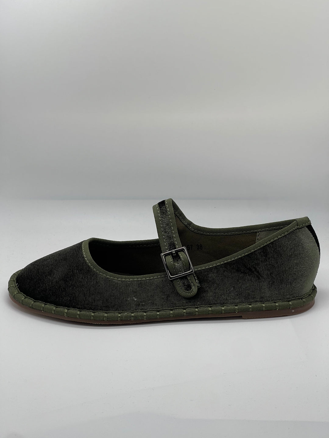 Friulian shoes with laces
