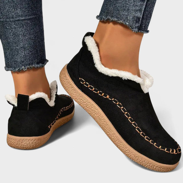 Kira | Northern Lights Slipper