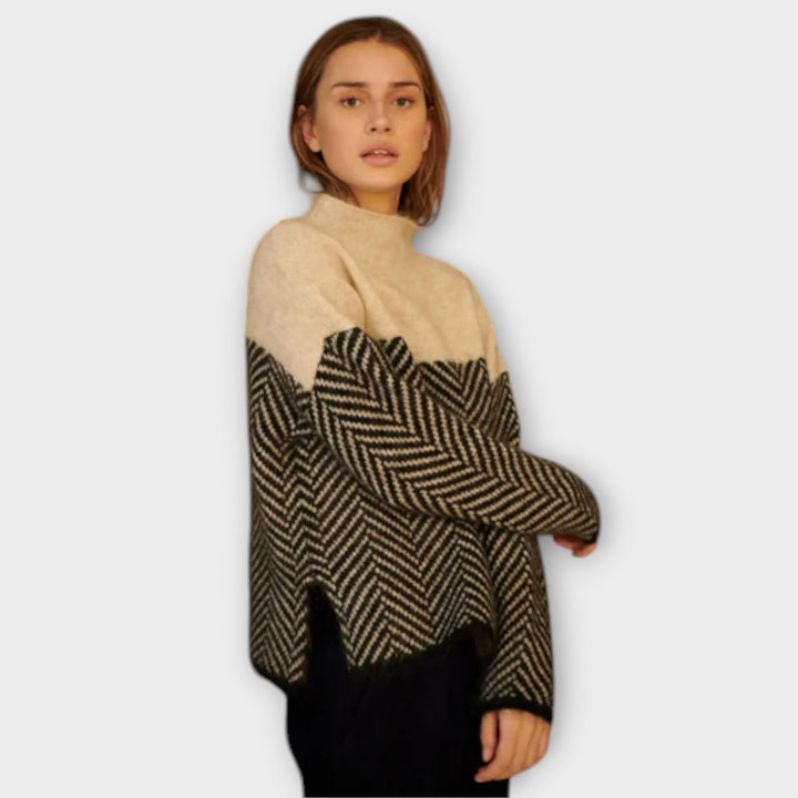 Maeve - A soft roll-neck jumper